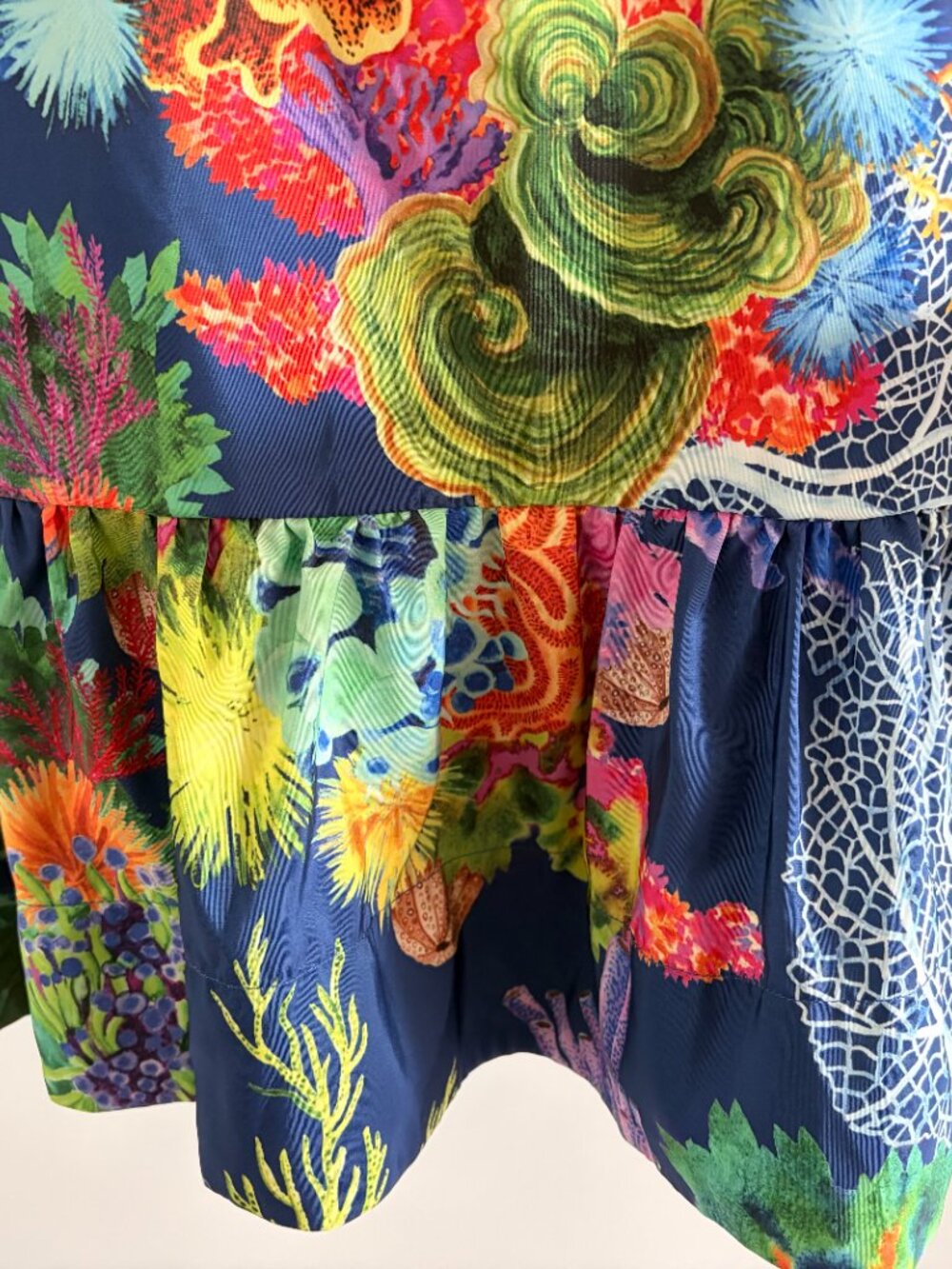 NWT FARM Rio Vibrant Coral Garden Navy Mini Dress– Small Sample Sale Find- Rare! - Picture 3 of 7